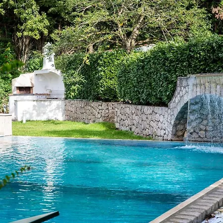 Capri Vittoria By Capri أناكابْري